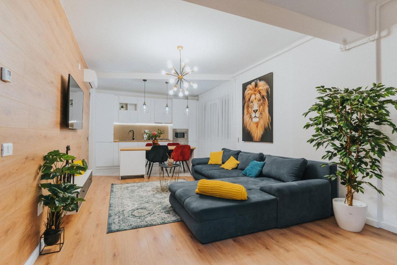 Urban Safari At Eas Residence Oradea Ngoại thất bức ảnh
