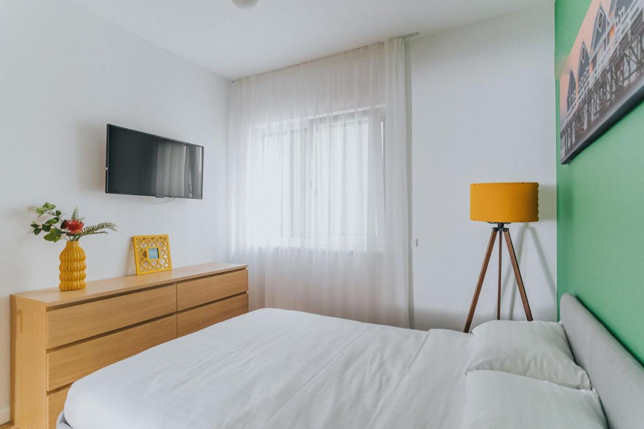 Urban Safari At Eas Residence Oradea Ngoại thất bức ảnh