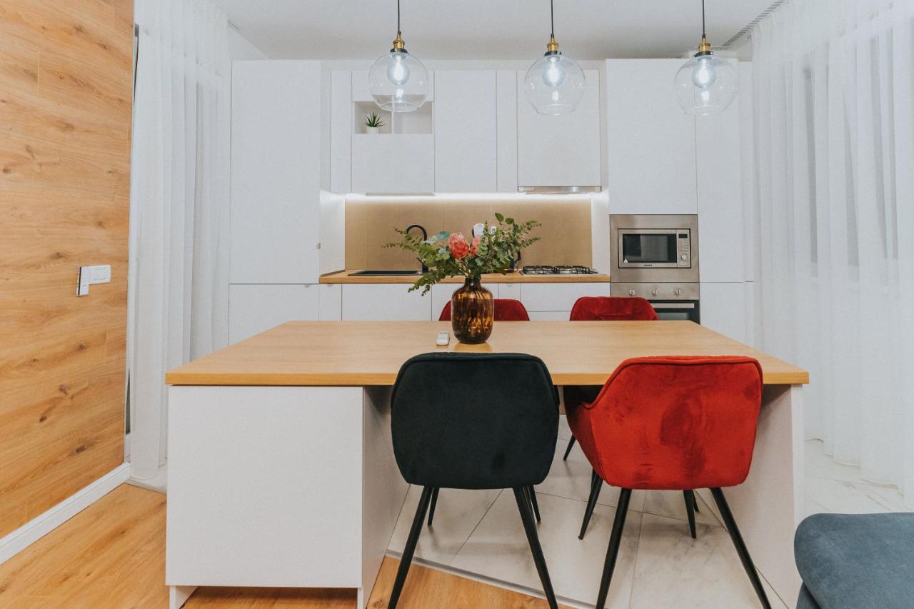 Urban Safari At Eas Residence Oradea Ngoại thất bức ảnh