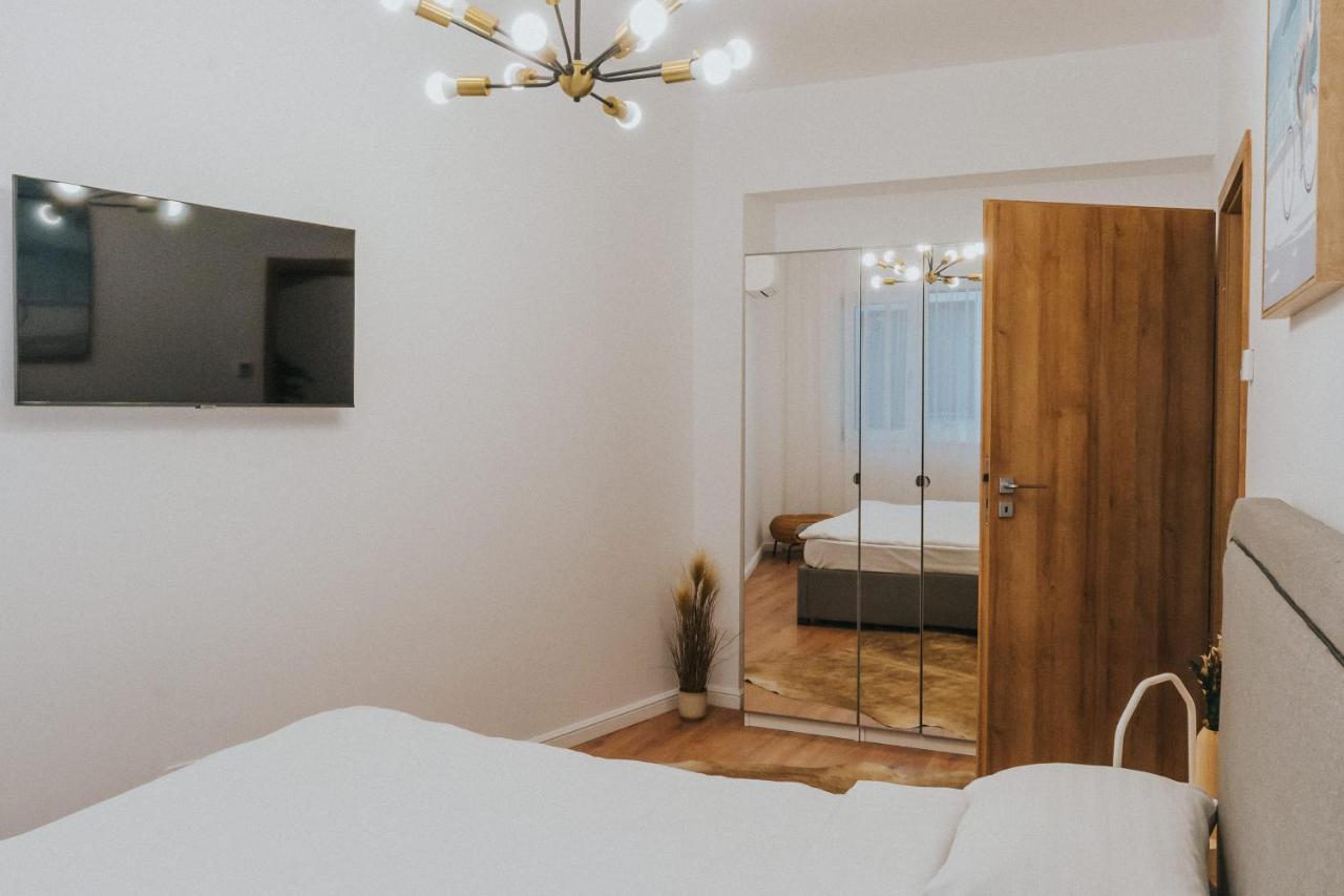 Urban Safari At Eas Residence Oradea Ngoại thất bức ảnh